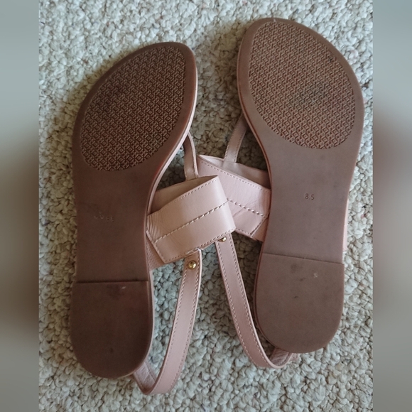 Tory Burch light Pink Everly T-Strap Flat Sandal with golden tone logo size 8.5 - Picture 12 of 12
